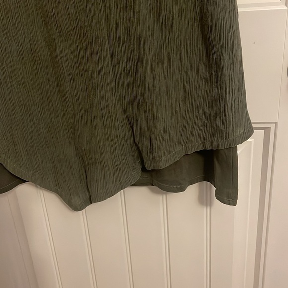 JJill v-neck sleeveless women’s S/P dress. Soft 83% Tencel material dark green. - Picture 6 of 12